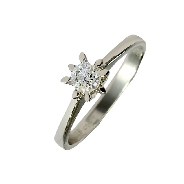 Prsten sa brilijantom