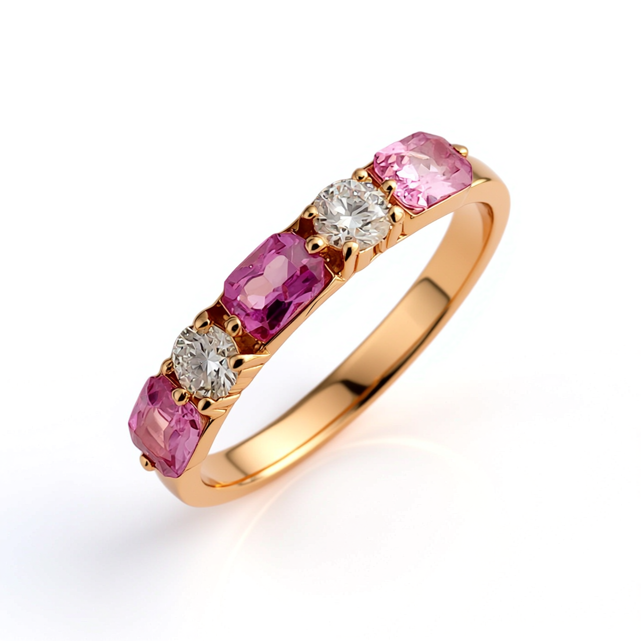 Prsten sa pink safirom i brilijantima