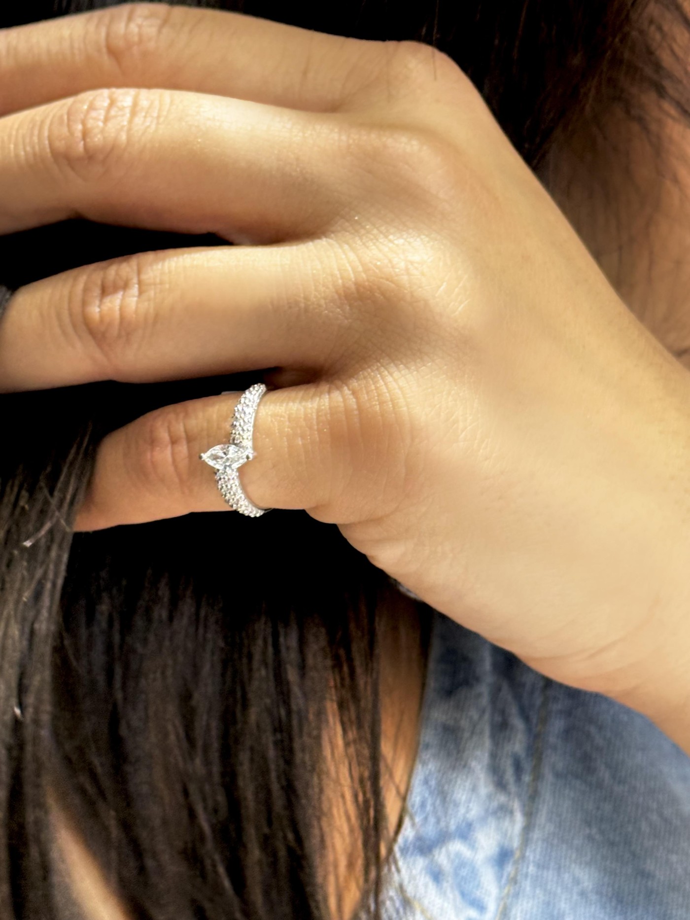 Prsten sa brilijantima