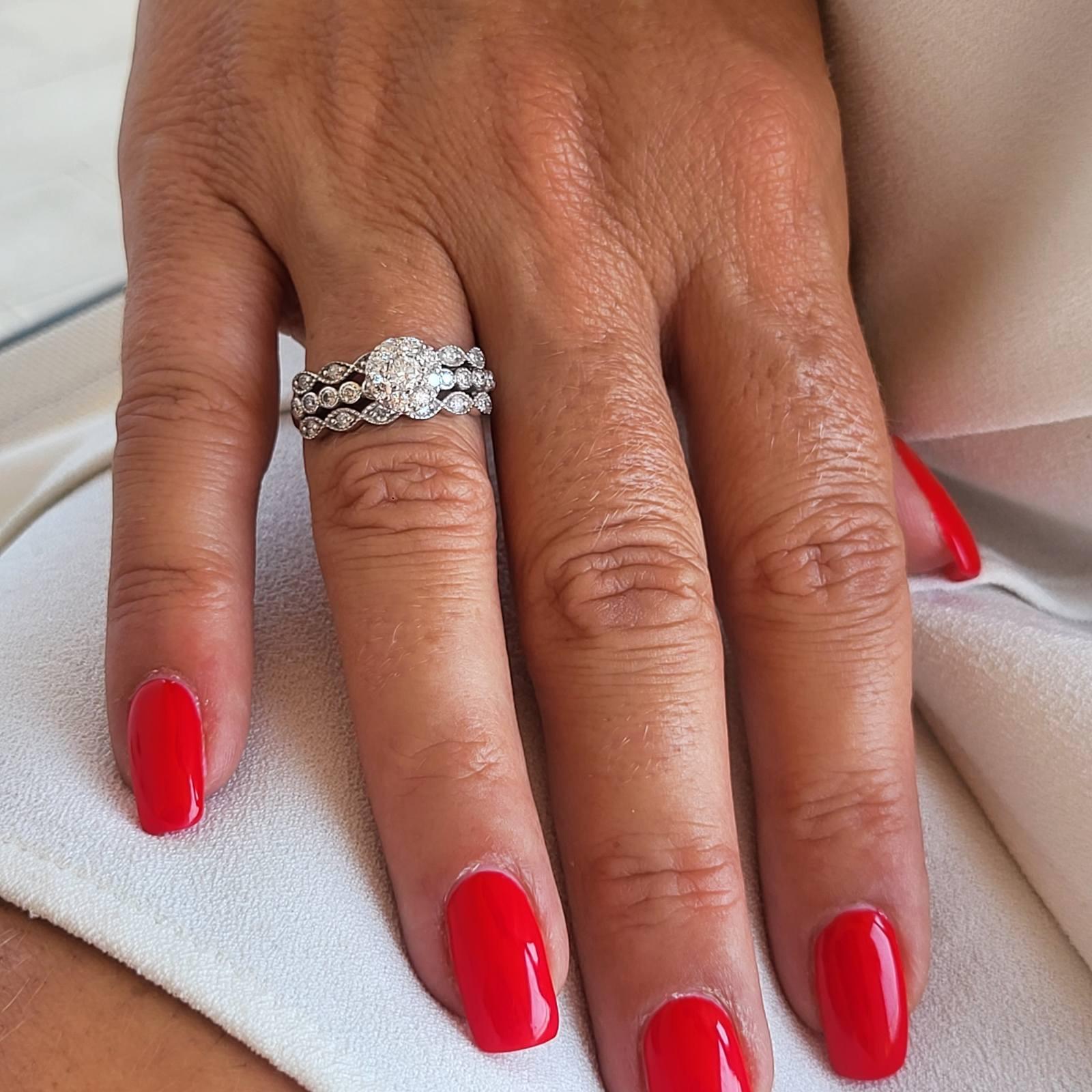 Prsten sa brilijantima