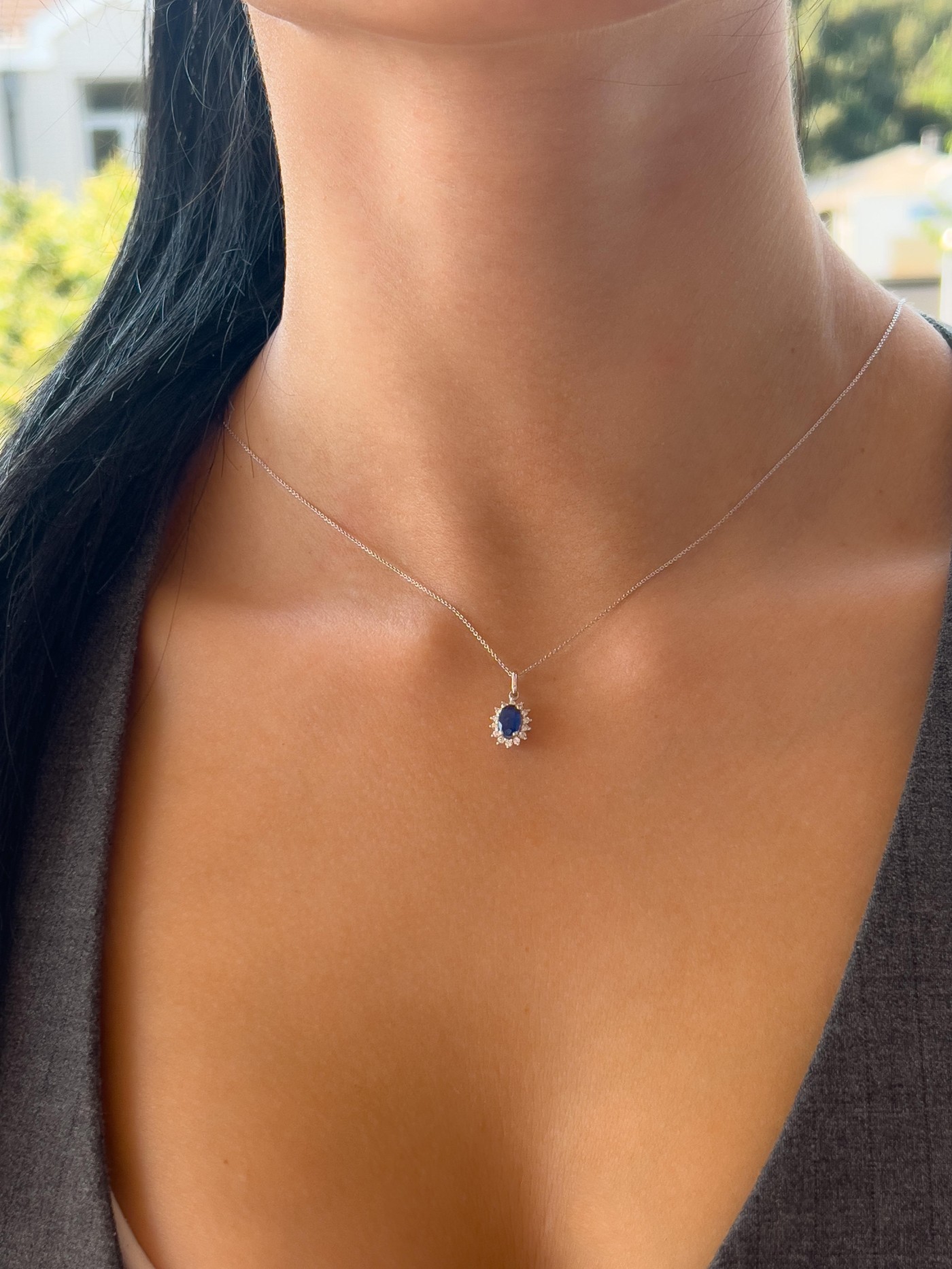 Ogrlica sa safirom i brilijantima 