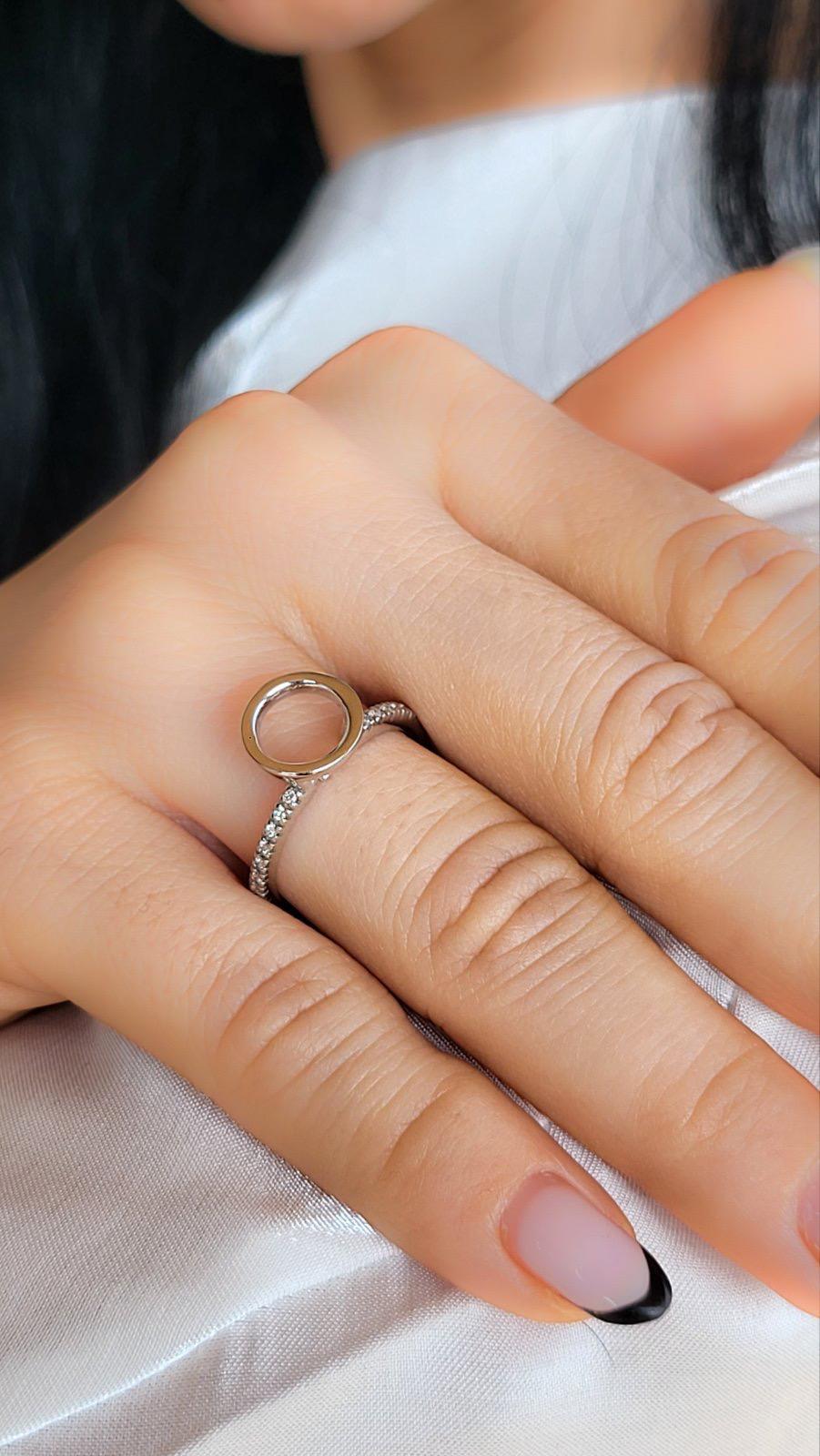 Prsten sa brilijantima