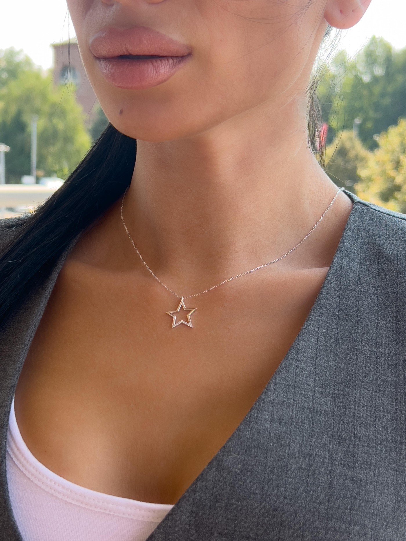 Ogrlica  sa brilijantima 