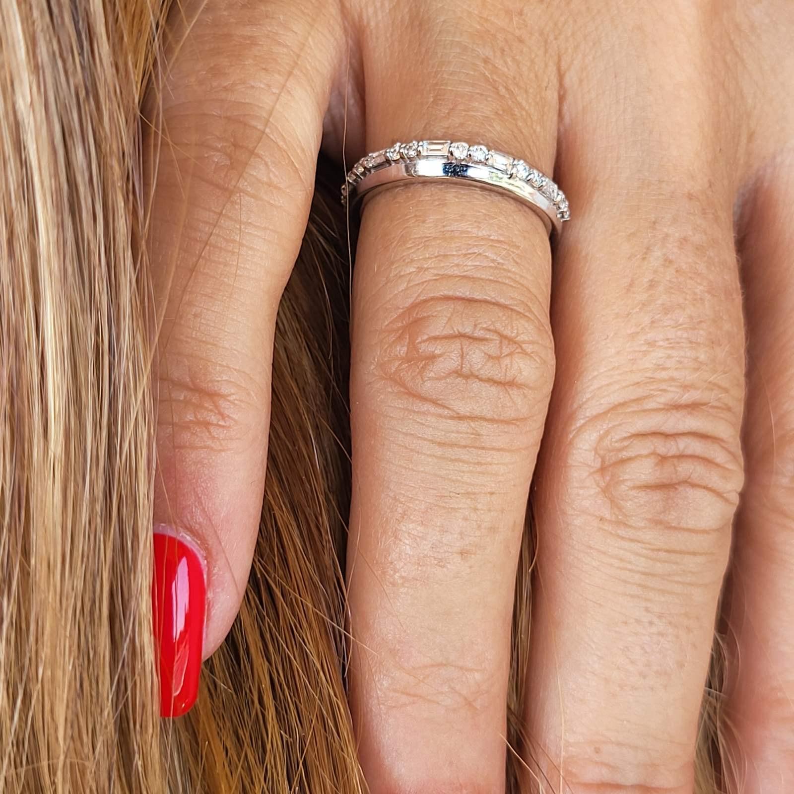 Prsten sa brilijantima