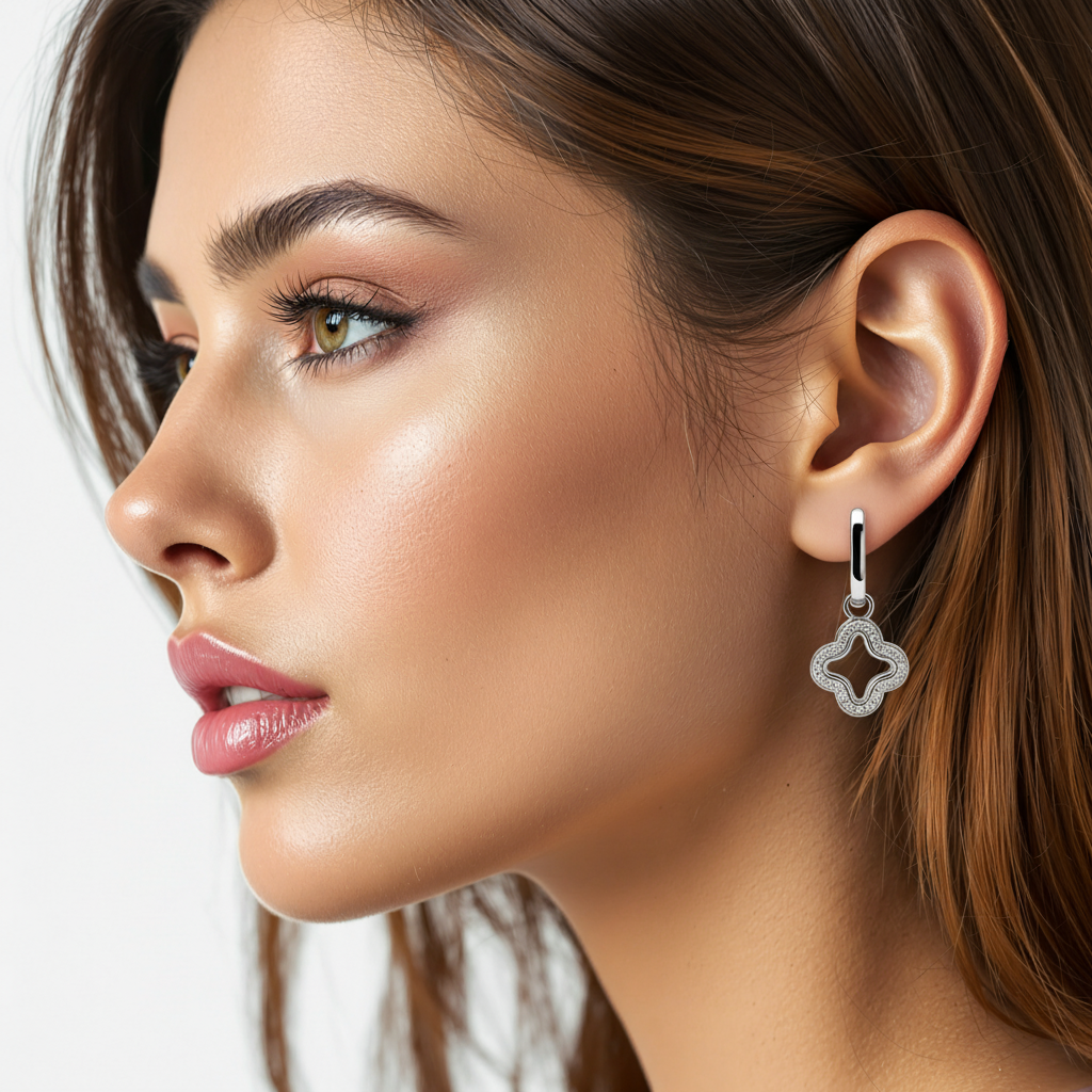 Minđuše sa brilijantima diamond clover