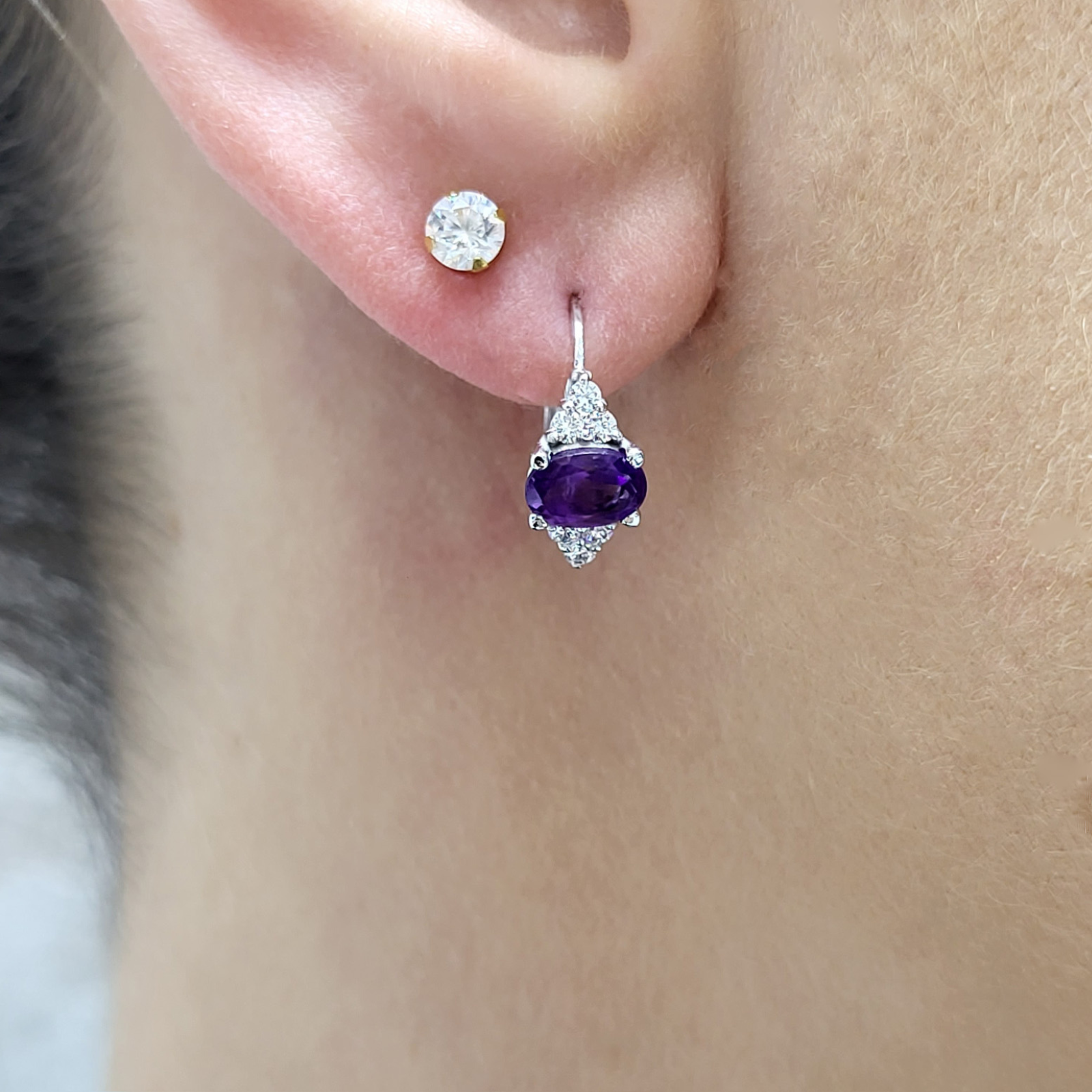 Minđuše sa ametistom i brilijantima