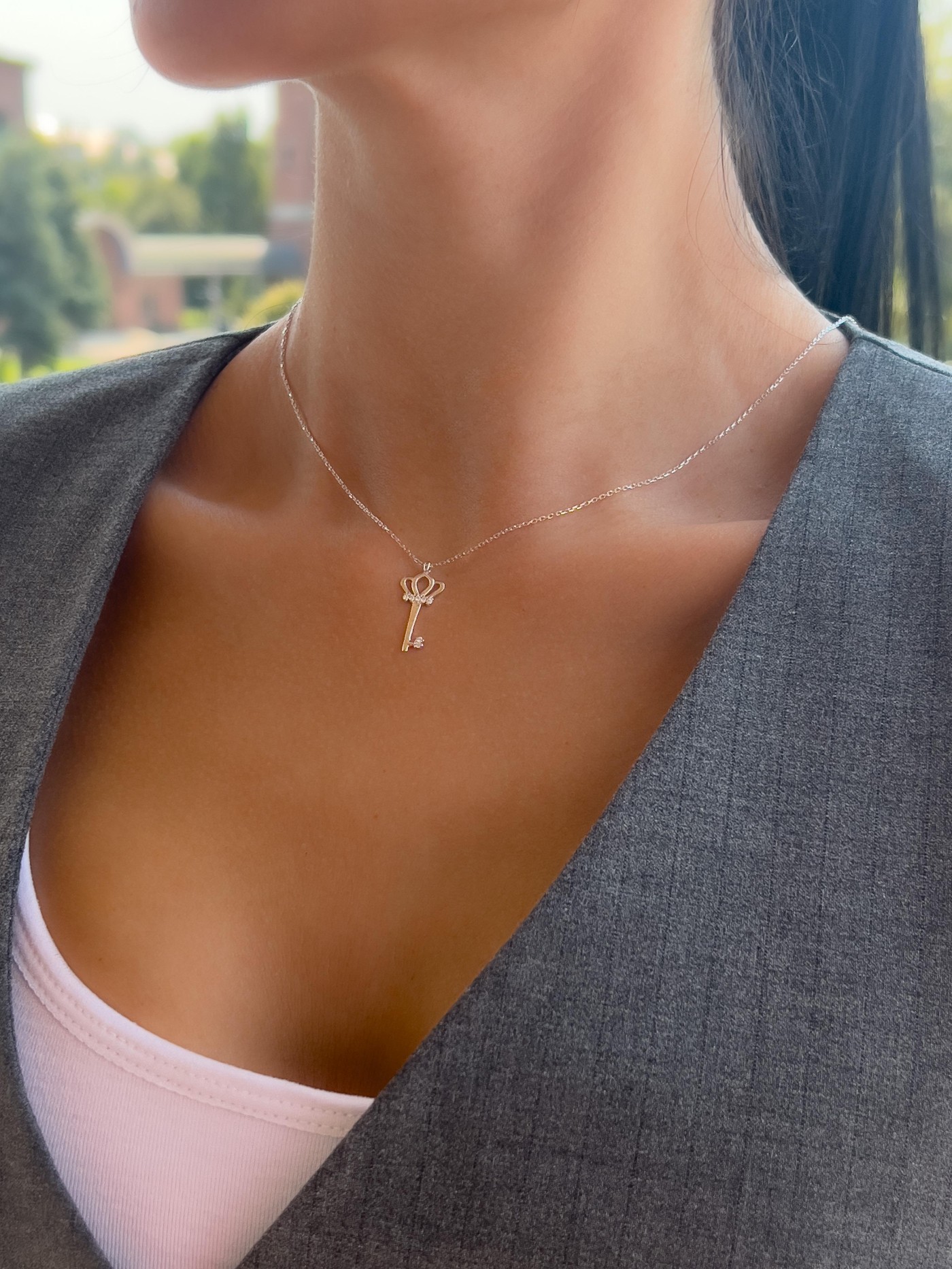 Ogrlica sa brilijantima 